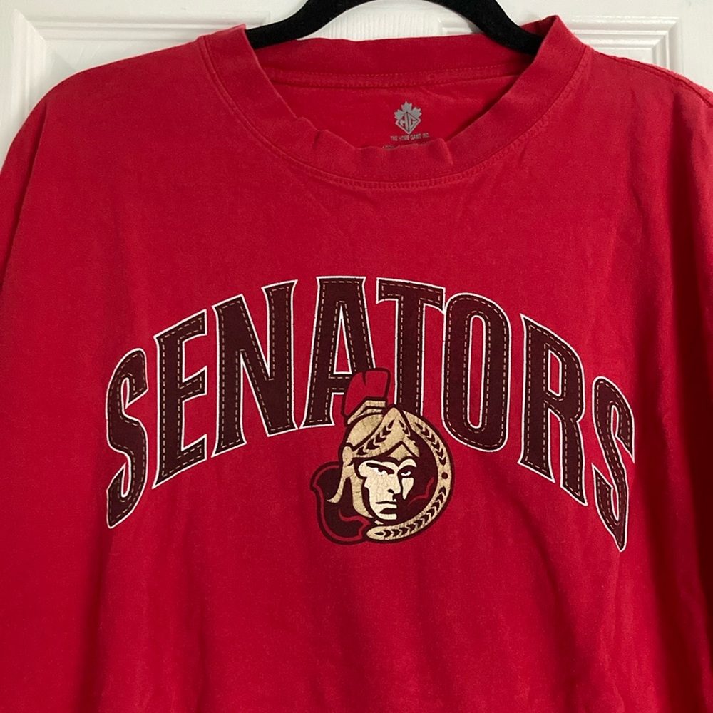 ⚡️3/$10⚡️ Vintage Ottawa Senators Hockey T-Shirt